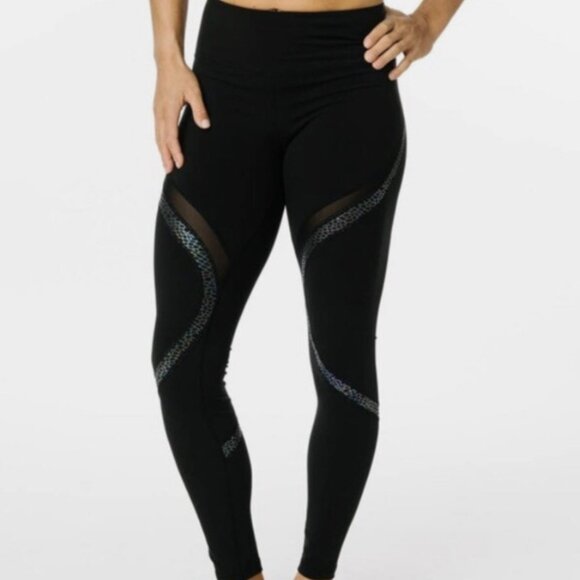 Zyia Active Reflective Serpent Hi-Rise Legging - Picture 2 of 7